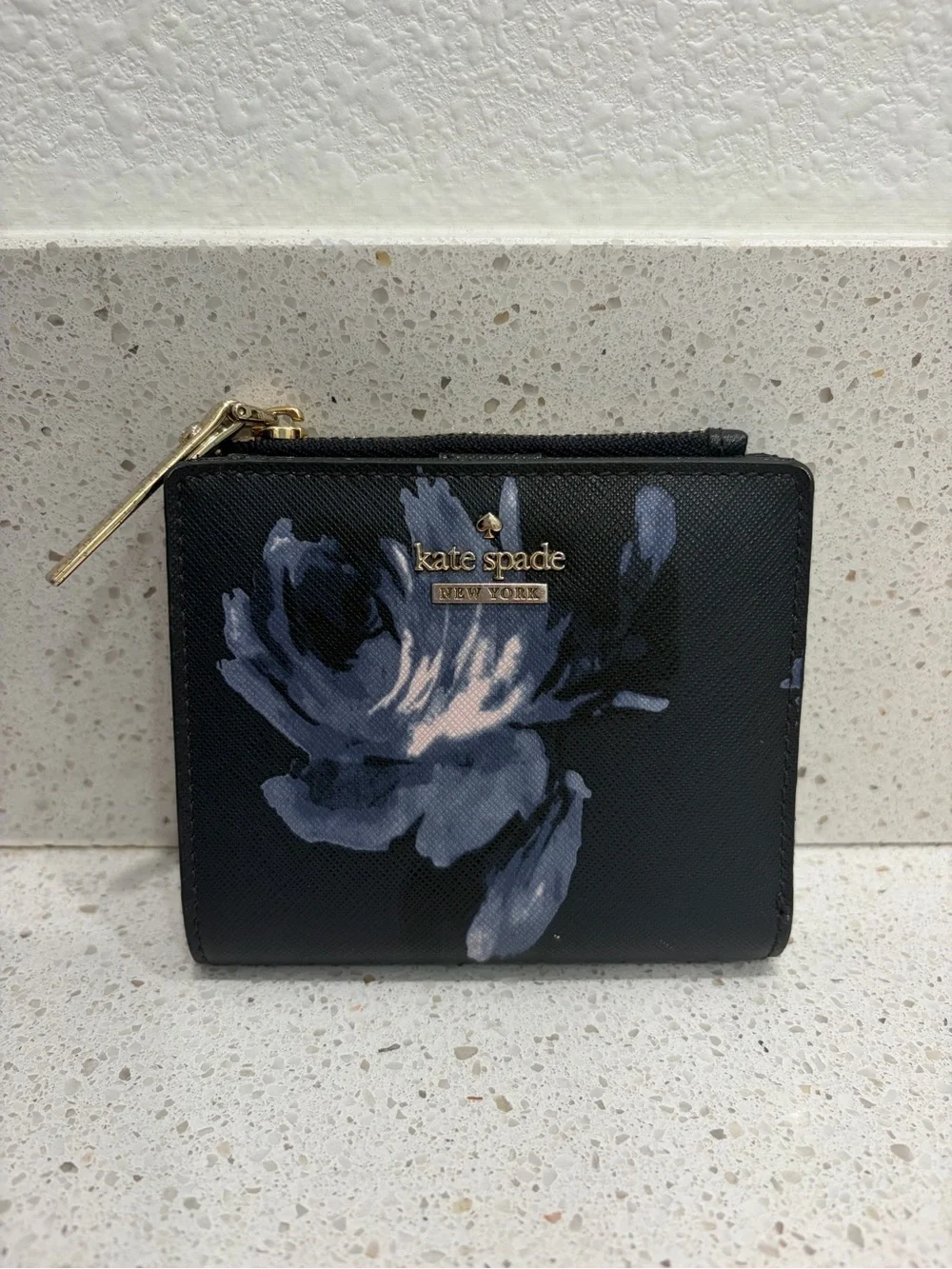 Kate Spade Cameron Street Wallet-Navy/Multi Small BLUE FLORAL EUC